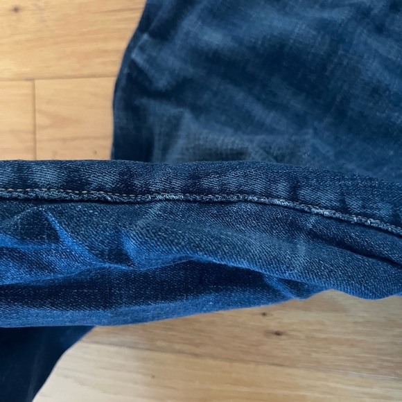 Medium Wash Gap Denim Leggjng Skimmer Jeans sz 12/31R - Picture 3 of 4